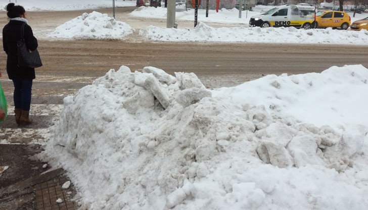Булевард Бозвели е ''почистен'' за пешеходци