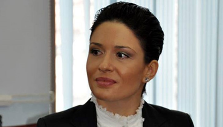 Народът само плаща....а насреща нищо!