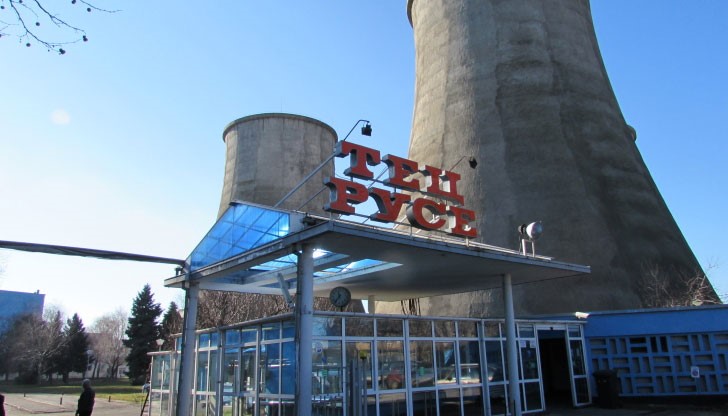 Авария на топлопроводи на "Топлофикация" остави отново без парно и топла вода централната част на Русе