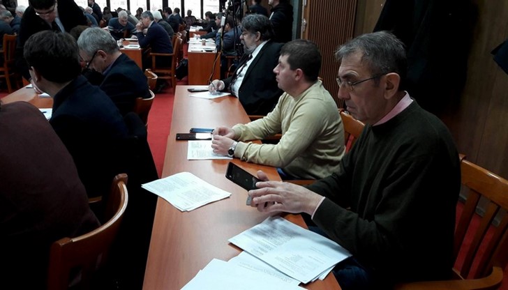 Христо Белоев обясни, че е въведена нова технология, защото старата електронна система често давала дефекти Христо Белоев обясни, че е въведена нова технология, защото старата електронна система често давала дефекти