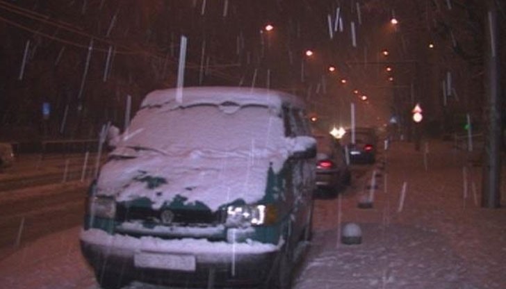 ОПУ Русе: Ограничено е движението на всички МПС на територията на цялата област, поради влошени метеорологични условия ОПУ Русе: Ограничено е движението на всички МПС на територията на цялата област, поради влошени метеорологични условия