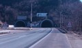 Светофар падна в тунел на магистрала "Хемус"