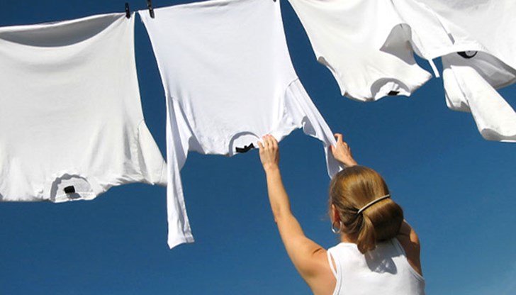 Повечето хора смятат, че на 1-ви март празнуваме само идването на Баба Марта...