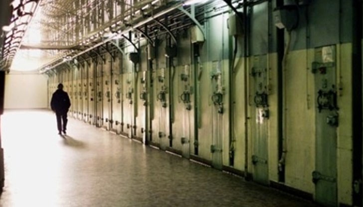 Тома Ендрев излежава 17-годишна присъда за убийството на свой приятел Тома Ендрев излежава 17-годишна присъда за убийството на свой приятел