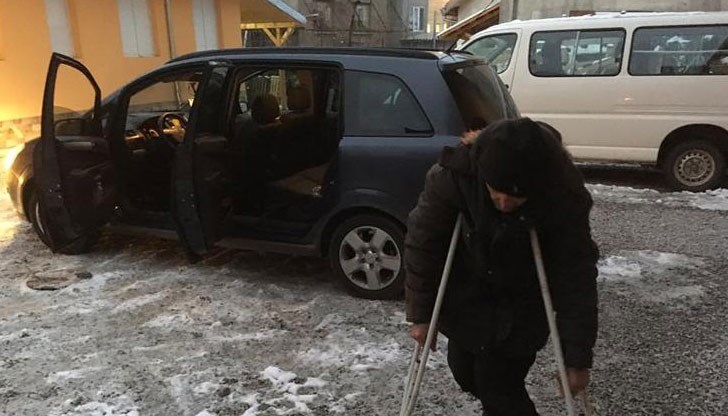 Сашо се оказва никой в собствена си държава! Сашо се оказва никой в собствена си държава!