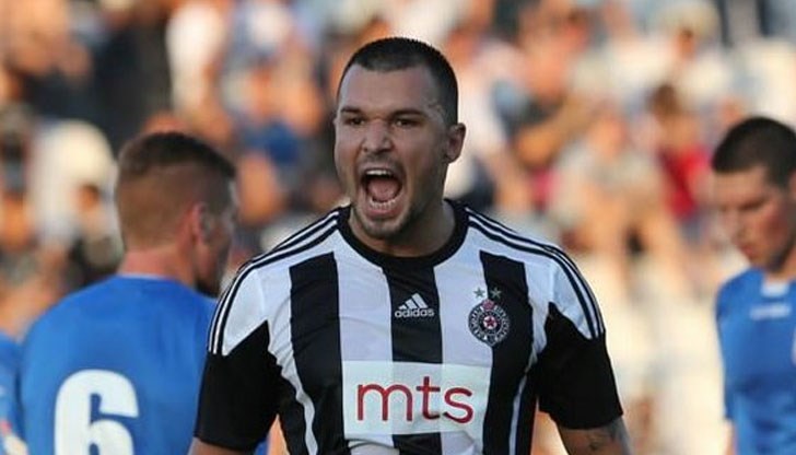 Валери Божинов продължава кариерата си в китайски отбор срещу 1 милилон долара