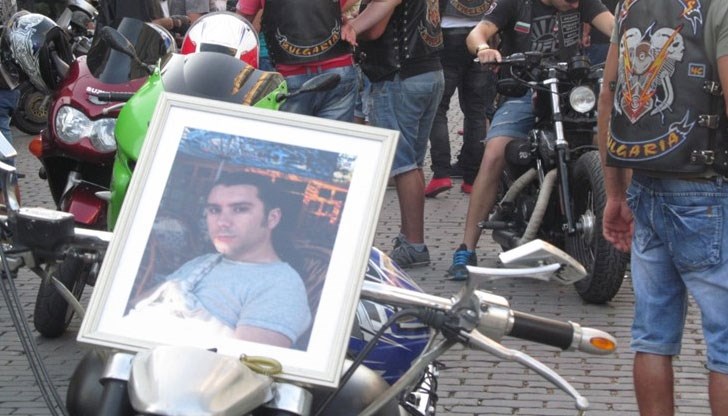 Рокери излизат днес в 11 часа на протест пред съдебната палата Рокери излизат днес в 11 часа на протест пред съдебната палата