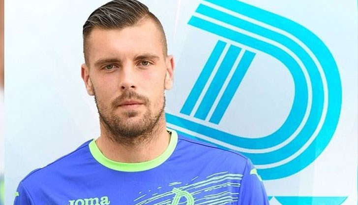 След повече от четвърт век футболист на „Дунав“ е повикан в състав на националния отбор на България След повече от четвърт век футболист на „Дунав“ е повикан в състав на националния отбор на България