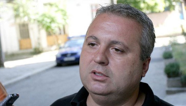 Съпругът на Емилия натрупа милиони дългове за финансов колапс Съпругът на Емилия натрупа милиони дългове за финансов колапс