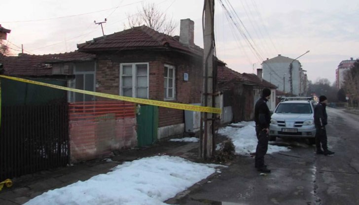 26-годишният мъж намушкал до смърт майка си с нож