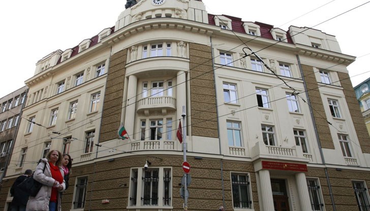 По делото са привлечени като обвиняеми 18 лица