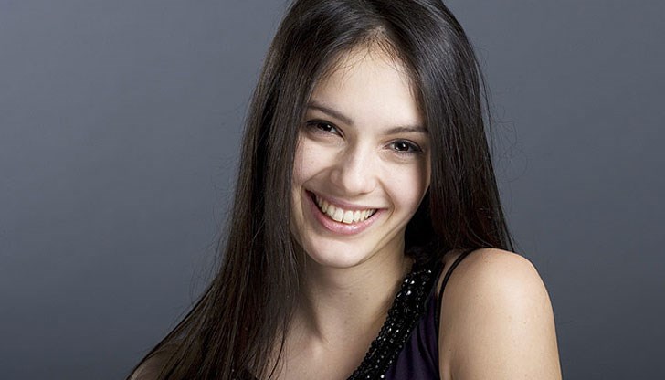 Популярната актриса е включена в листа на партията на Христо Иванов "Да, България"