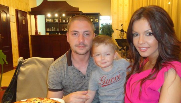 Певицата зарадва с втора рожба съпруга си Галин Певицата зарадва с втора рожба съпруга си Галин