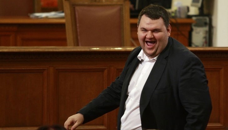 ДПС реши Делян Пеевски да е начело на кандидат-депутатската листа в Благоевградски избирателен район