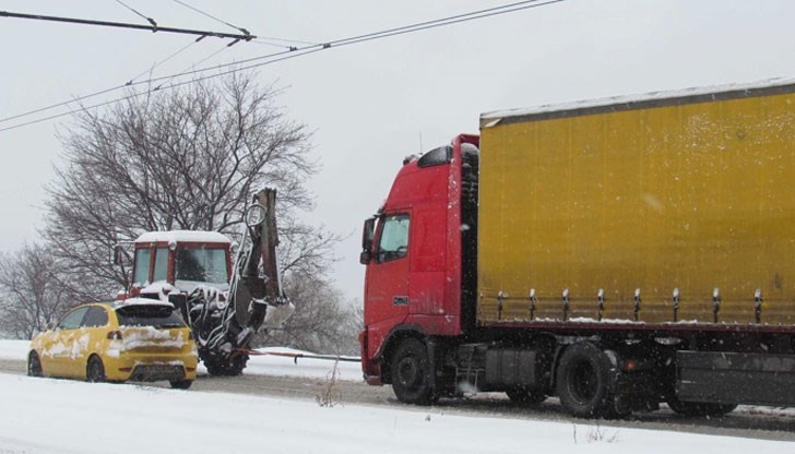 Ограничения за движение по пътищата в Русенска област към 7 часа
