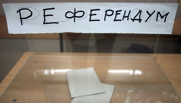 Експертите не са открили никъде липсващи в три от оспорваните 44 секции бюлетини и пликове, а в други отделни чували са намерили книжата в насипно състояние