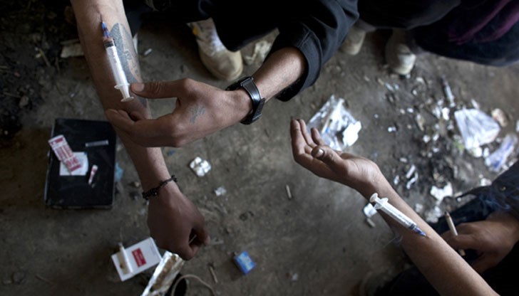 Извършители са предимно млади хора, повечето наркотично зависими / Снимката е илюстративна Извършители са предимно млади хора, повечето наркотично зависими / Снимката е илюстративна