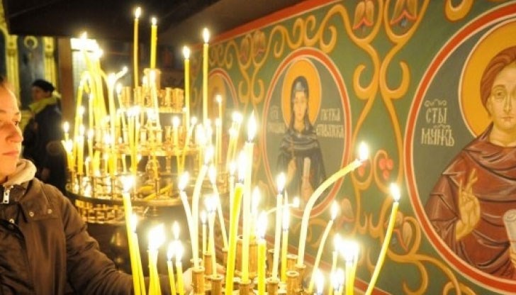 Обичаи и ритуали на големия християнски празник Обичаи и ритуали на големия християнски празник