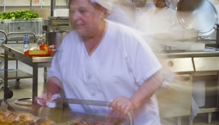 Ако си купувате билет за чужбина, то нека да е двупосочен Ако си купувате билет за чужбина, то нека да е двупосочен