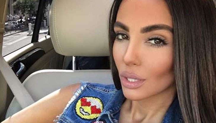 Напоследък Ни Ло всекидневно ни залива с голотиите си, което със сигурност дразни мнозина