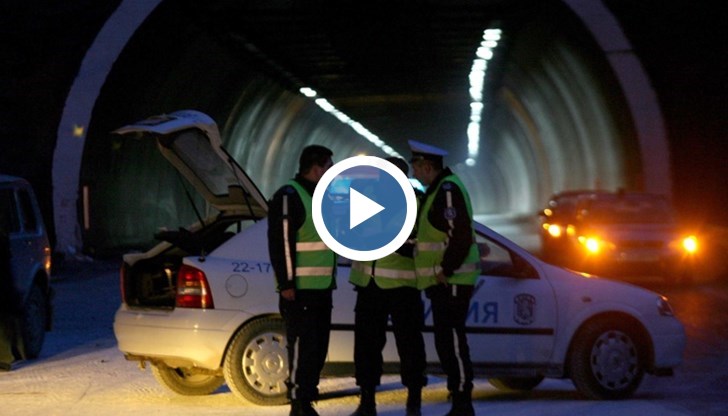 Греда от старо осветително тяло уби жена в автомобил