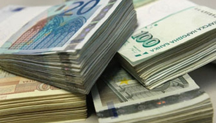 181 български домакинства са теглили кредит от над 1 милион