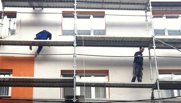 БСП дава десетки договори за саниране за проверка на прокуратурата БСП дава десетки договори за саниране за проверка на прокуратурата