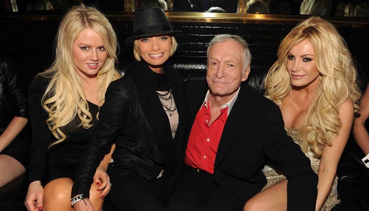 Ася Капчикова бе първата, която сбъдна мечтата си и гостува на 91-годишната легенда на Плейбой Ася Капчикова бе първата, която сбъдна мечтата си и гостува на 91-годишната легенда на Плейбой