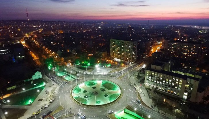 Настоява се за премахване на непрекъсната двойна линия