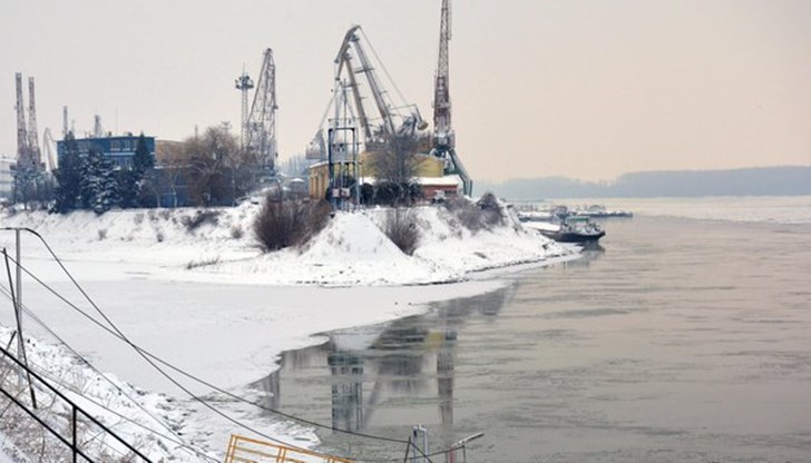 Забраната в участъка от Русе до Силистра остава в сила Забраната в участъка от Русе до Силистра остава в сила