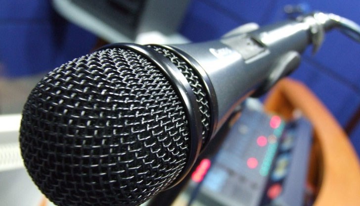 Световният ден на радио за първи път е честван през 2012 г., след декларация на Генералната конференция на ЮНЕСКО