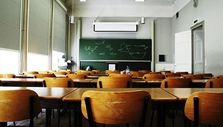 Очаква се в петък, 3 февруари 2017 г., в „Държавен вестник“ да бъдат обнародвани промени в Наредба №10 за организацията в училищното образование Очаква се в петък, 3 февруари 2017 г., в „Държавен вестник“ да бъдат обнародвани промени в Наредба №10 за организацията в училищното образование