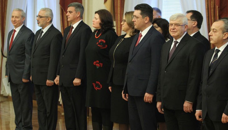 Служебният регионален министър Спас Попниколов е най-задлъжнелият член на кабинета