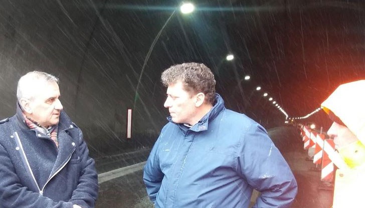 Предстои тунелът да бъде основно почистен и проверен от комисия от АПИ и МВР за установяване на безопасното му състояние