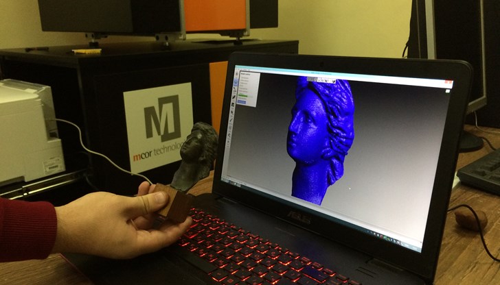 С принтера ще се изработват различни сувенири