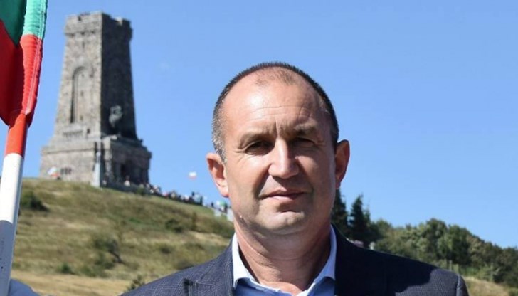 Доверието в новия ни президент феноменално расте