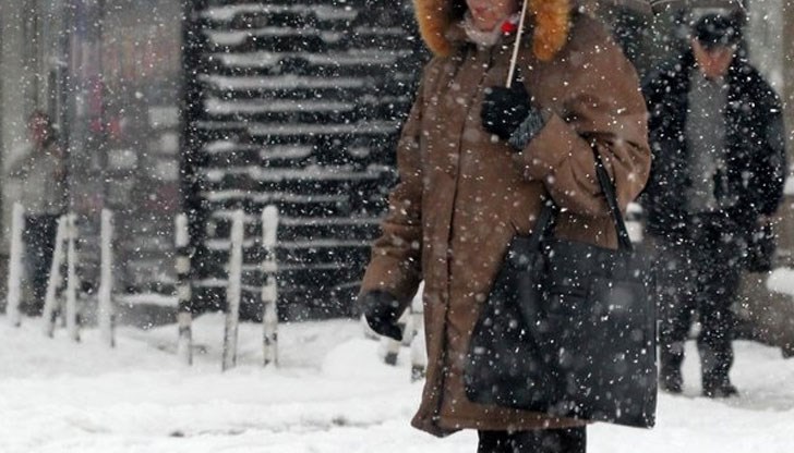 Днес през деня не се очакват валежи, но вечерта и през нощта срещу вторник от запад-югозапад ще започнат превалявания от дъжд Днес през деня не се очакват валежи, но вечерта и през нощта срещу вторник от запад-югозапад ще започнат превалявания от дъжд