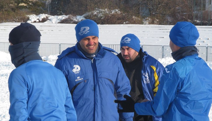 Футболният клуб преотстъпи халф в Таджикистан Футболният клуб преотстъпи халф в Таджикистан