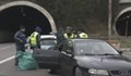 Първи снимки на сгащените бандити в тунел „Траянови врата”