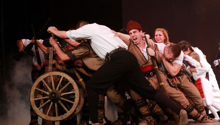 Ансамбъл "Българе" със спектакъл в Русе