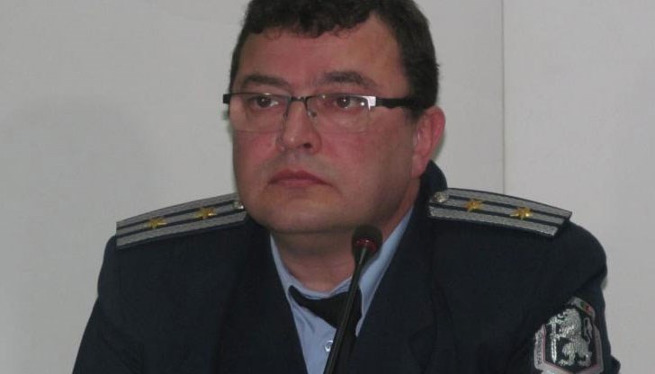 Нова вълна на румънци регистрират колите си тук Нова вълна на румънци регистрират колите си тук