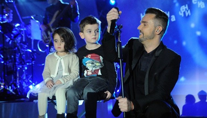 Певецът разкрива подробности от личния и професионалния си живот