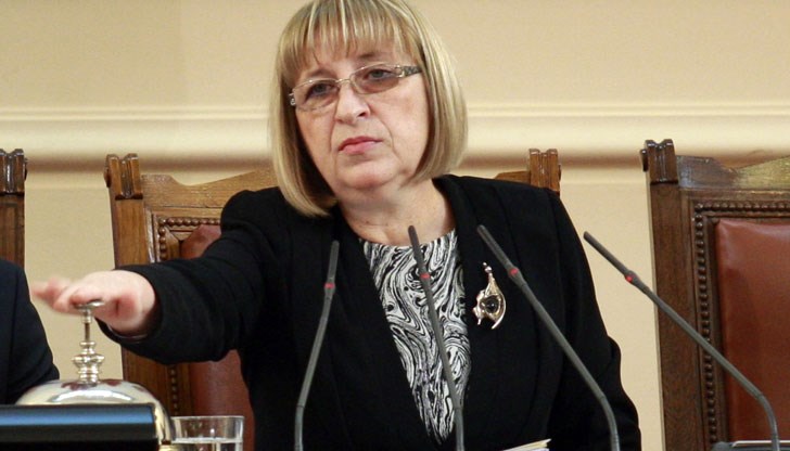 Цецка Цачева най-вероятно ще остане извън Народното събрание Цецка Цачева най-вероятно ще остане извън Народното събрание