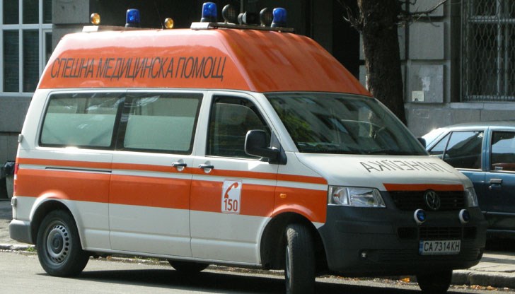 Катаджията е бил откаран с линейка в болница в критично състояние Катаджията е бил откаран с линейка в болница в критично състояние