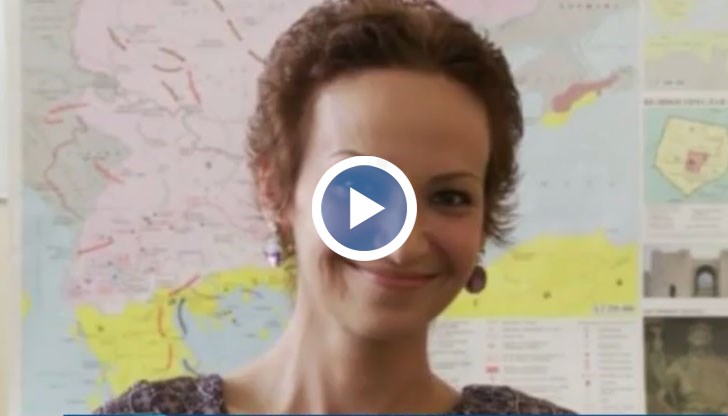 Докато дъщерята на болната жена мечтае тя да оздравее, наглият крадец задига пари за лечението й