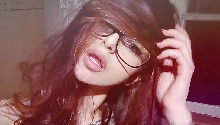 Невена Йорданова стана популярна с провокативните си снимки във Фейсбук