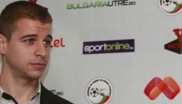 Апостолов беше последен, тоест на 22-ро място, в листата на ГЕРБ за Благоевград, но високият преференциален вот му отрежда място в парламента Апостолов беше последен, тоест на 22-ро място, в листата на ГЕРБ за Благоевград, но високият преференциален вот му отрежда място в парламента