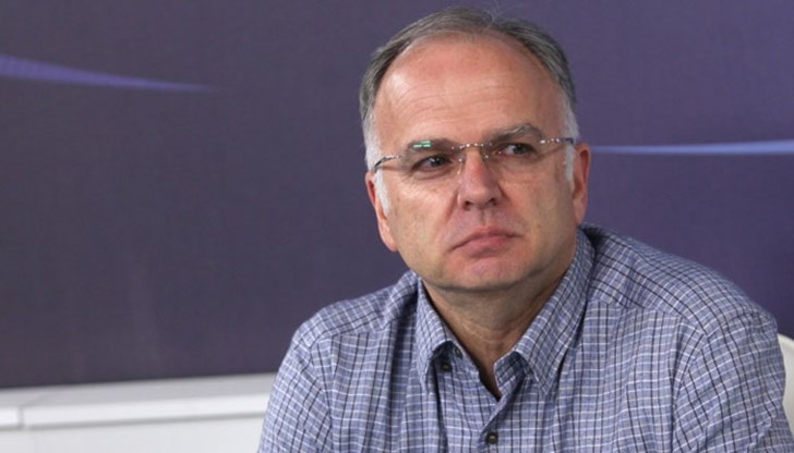 След напускането на президентството от Росен Плевнелив ако не друго, поне засега все още има вероятност за позитивни промени