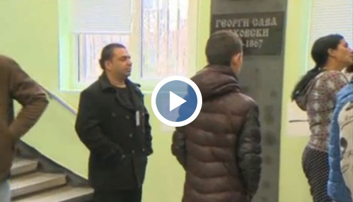 Повечето гласоподаватели пък не знаят за какво гласуват