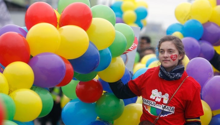 Само в столицата Букурещ те са били около 2000 души Само в столицата Букурещ те са били около 2000 души